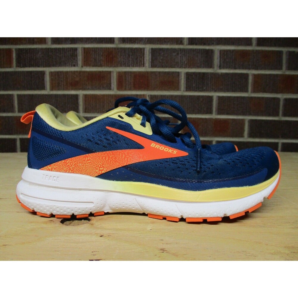 Brooks Womens Trace 3 1204011B487 Blue Running Shoes Sneakers Size 6 B